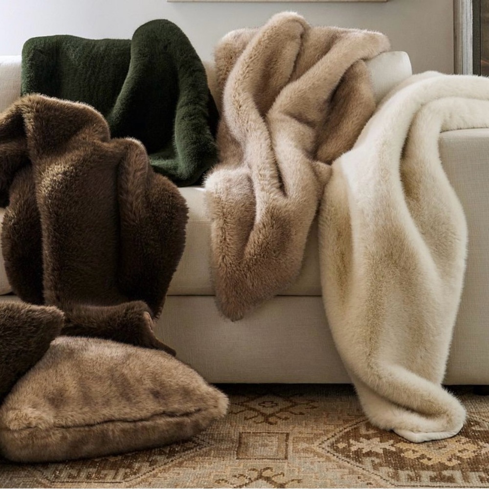 NWT POTTERY BARN FAUX FUR MINK FUR THROW BEST SELLER - Picture 1 of 3